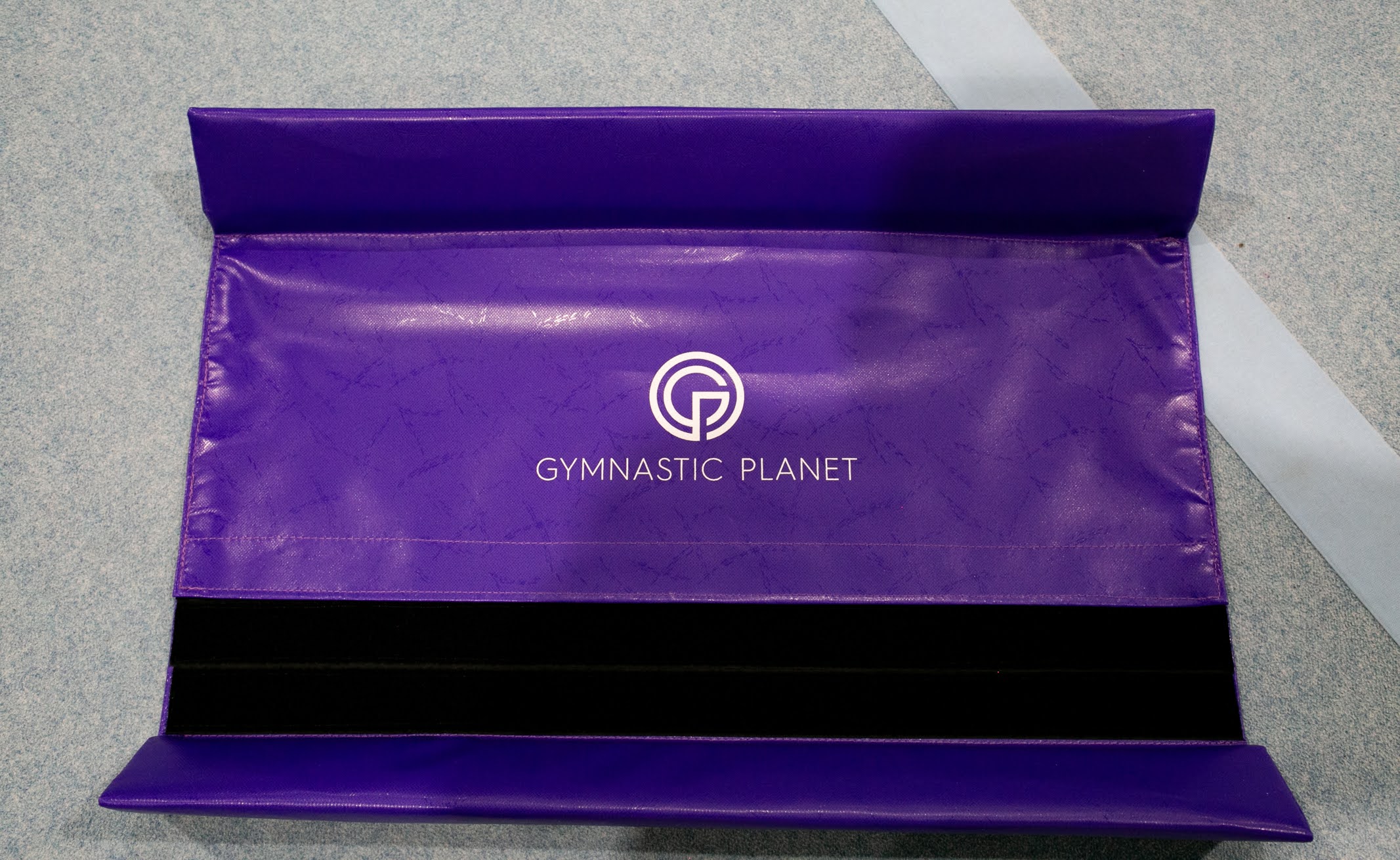 Gymnastic air roll stabiliser